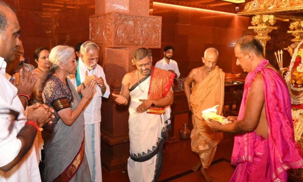 Nirmala Sitharaman Udupi Temple Visit Special Pooja